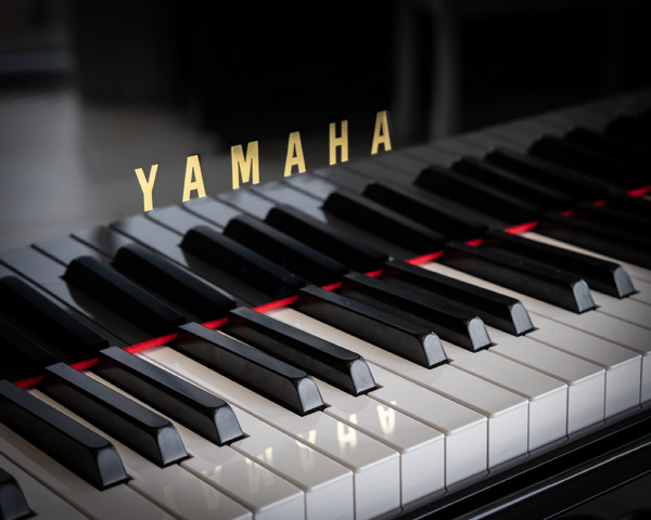 yamaha c3x 1/4 de queue yamaha c3x 1/4 de queue