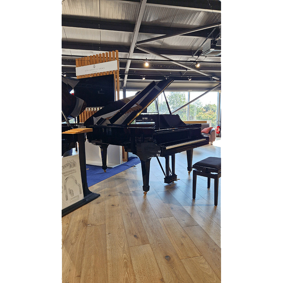 steinway&sons a 188 | noir brillant restauration 1973